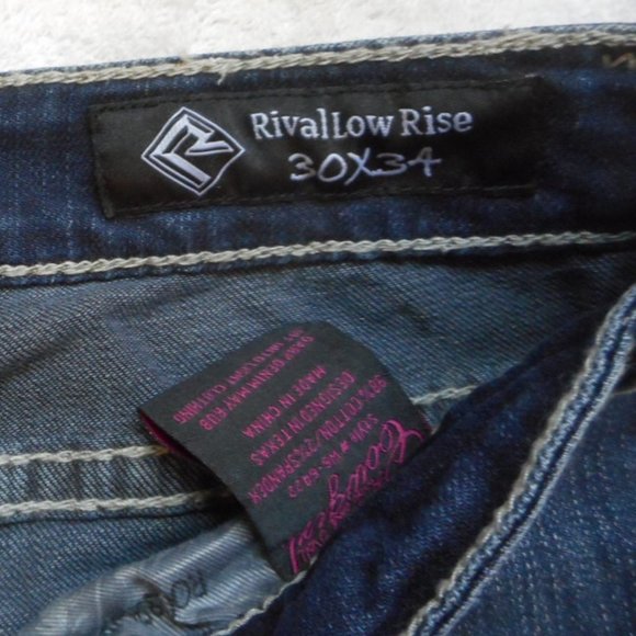 NEW Rock and Roll Cowgirl Jeans Size 30x34 Low Rise Bootcut Denim Embellished - Picture 13 of 13